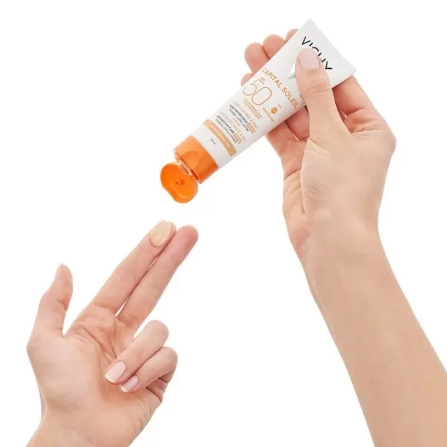 VICHY SUN CAPITAL SOLEIL Obojena zaštitna krema 3 u 1 SPF50+ protiv tamnih fleka, 50ml