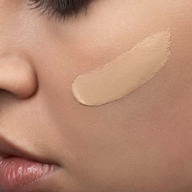 La Roche-Posay ANTHELIOS AGE CORRECT SPF50 Tonirana dnevna zaštita od sunca koja ispravlja znakove starenja, bore, tamne mrlje i elastičnost, 50 ml