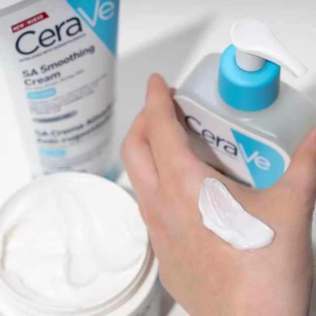 CERAVE SA SMOOTHING KREMA ZA ZAGLAĐIVANJE SUVE I GRUBE KOŽE 340ML