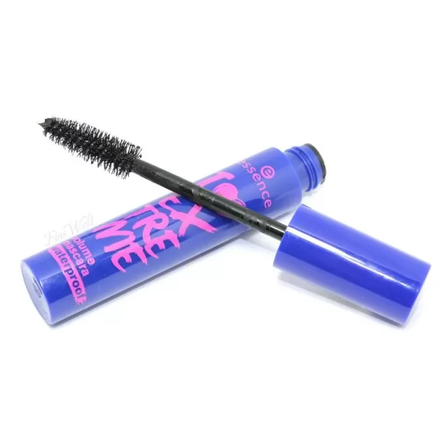 ESSENCE MASCARA I LOVE EXTREME VOLUME WATERPROOF
