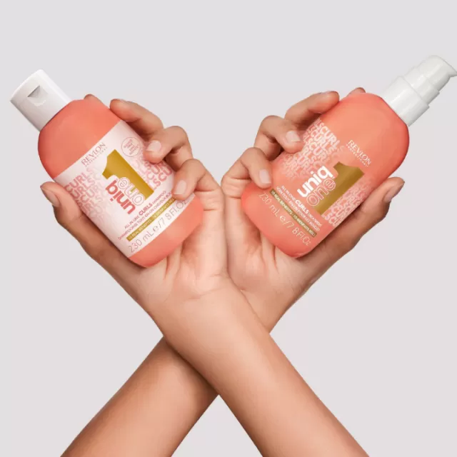 REVLON UNIQ ONE CURLS ŠAMPON 230ML